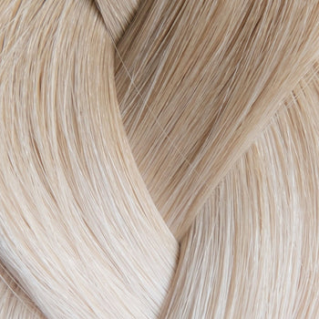 18/70 - Dark Blonde/Ice Blonde Ombre